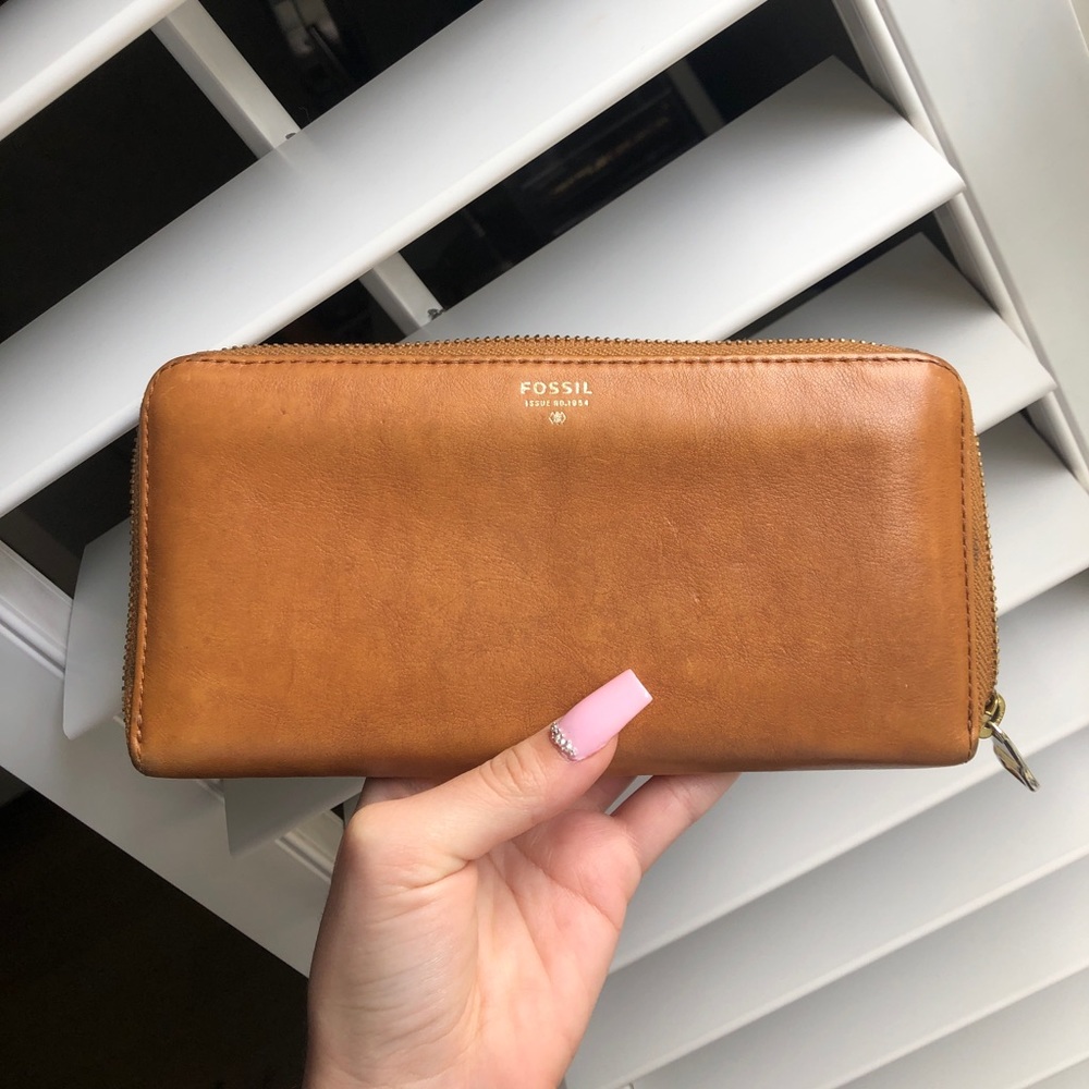 Fossil Wallet